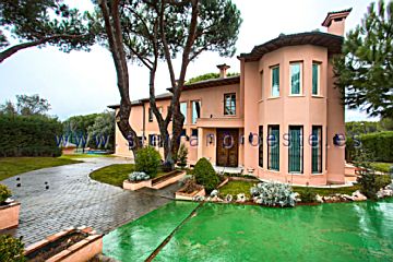 Urbanización Monte Alina